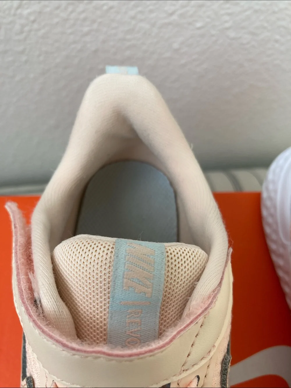 SALE! 50% Off Nike Kids Peach and White Lightweight Sneaker Size: 13c